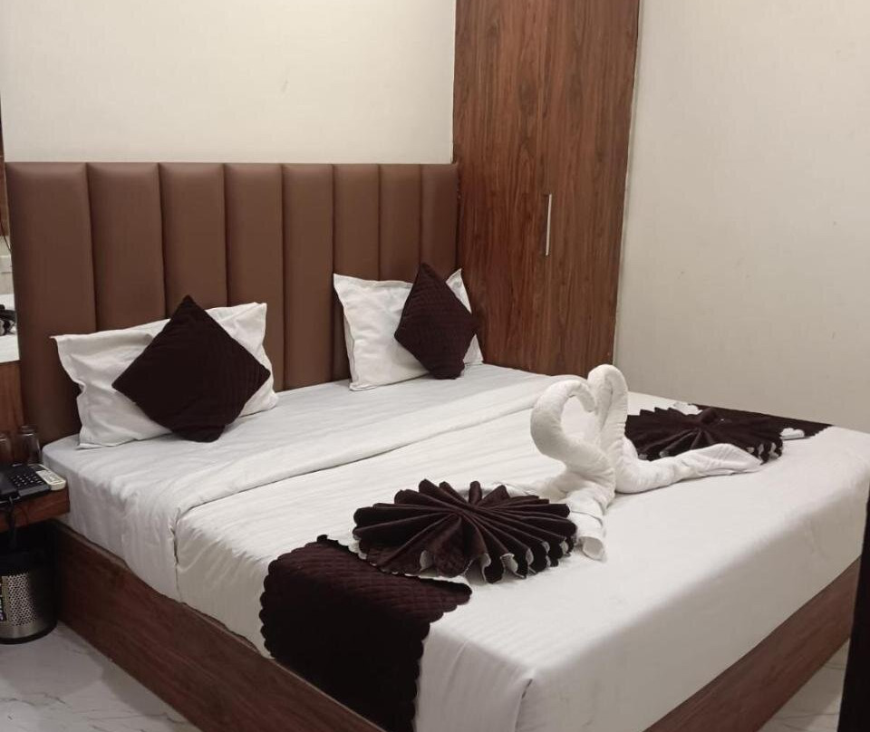 Shurya inn hotel
