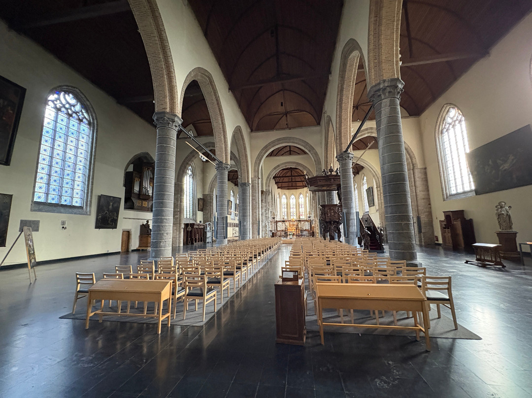 Saint Peter's Church-伊普尔必去景点