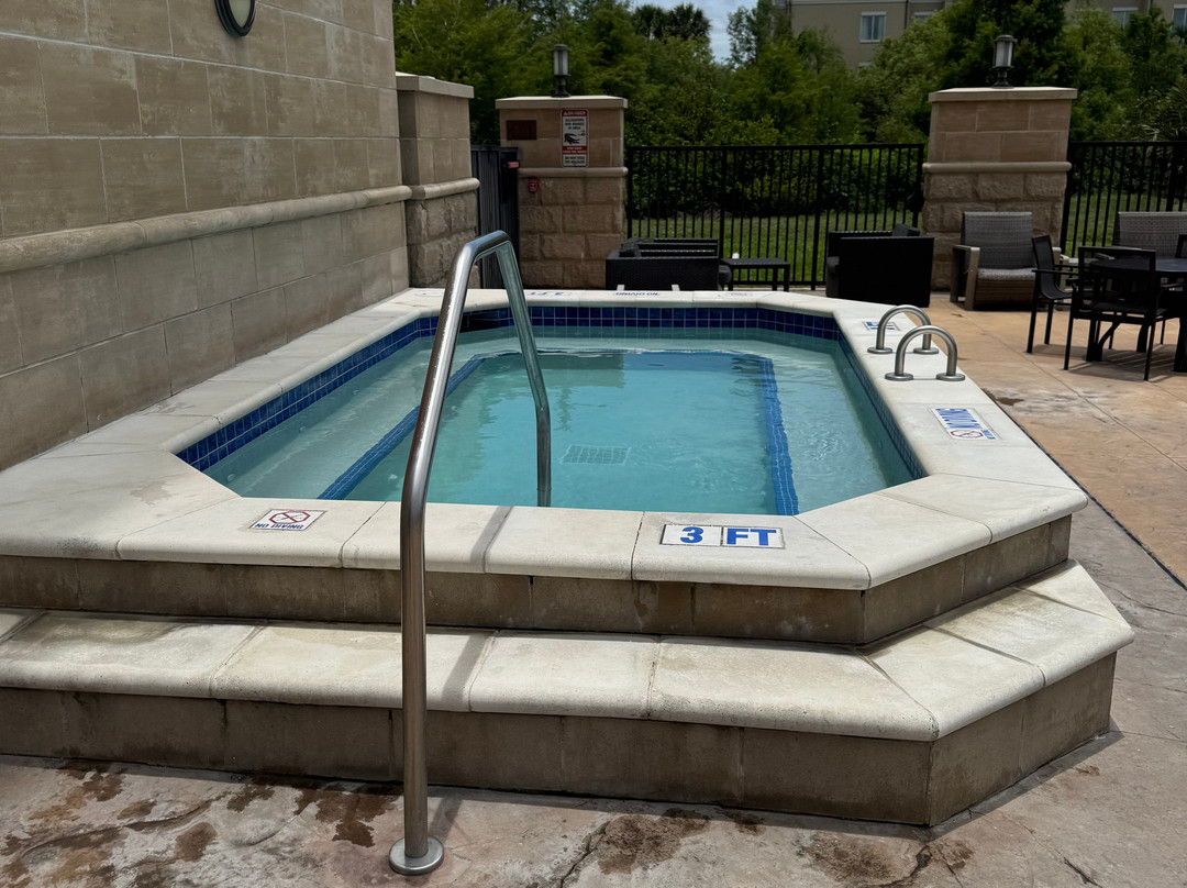 Drury Inn & Suites Fort Myers Airport FGCU主图