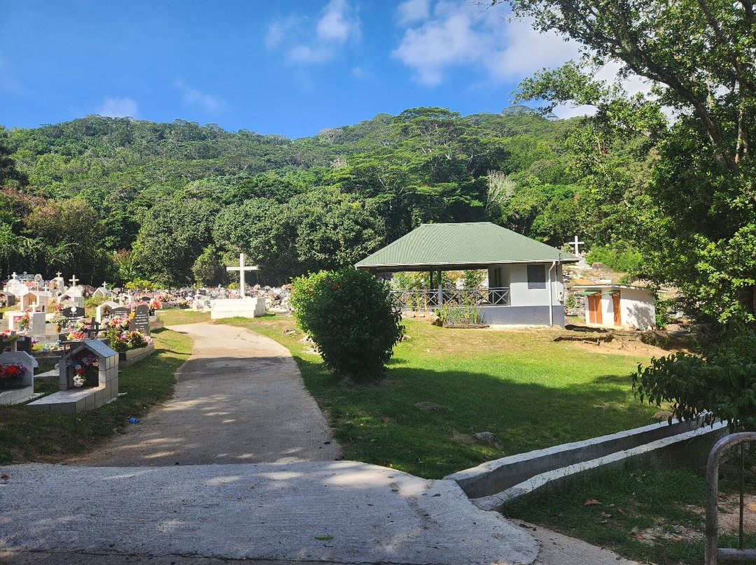 La Digue Cemetery