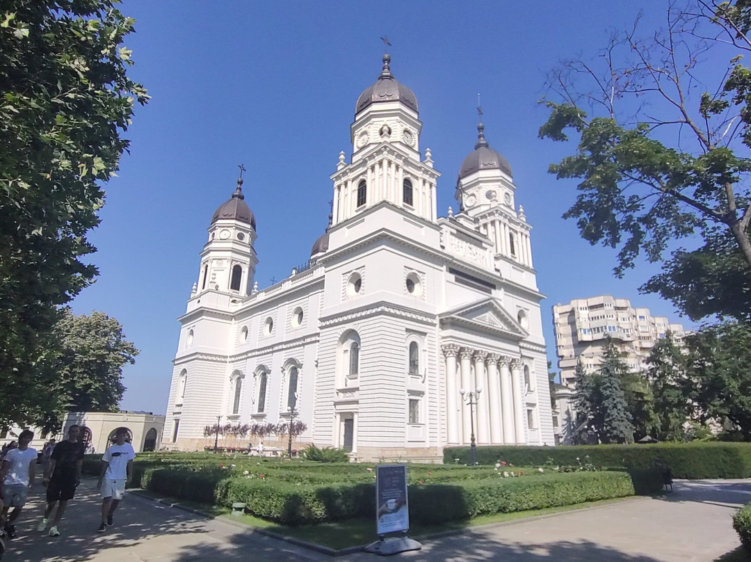 Catedrala Mitropolitană „Sfânta Cuvioasă Parascheva”-雅西必去景点