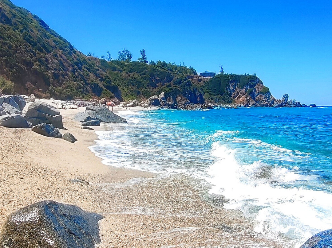 Spiaggia Paradiso del sub-Zambrone必去景点