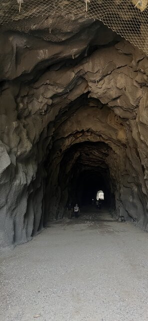 Othello Tunnels-霍普必去景点
