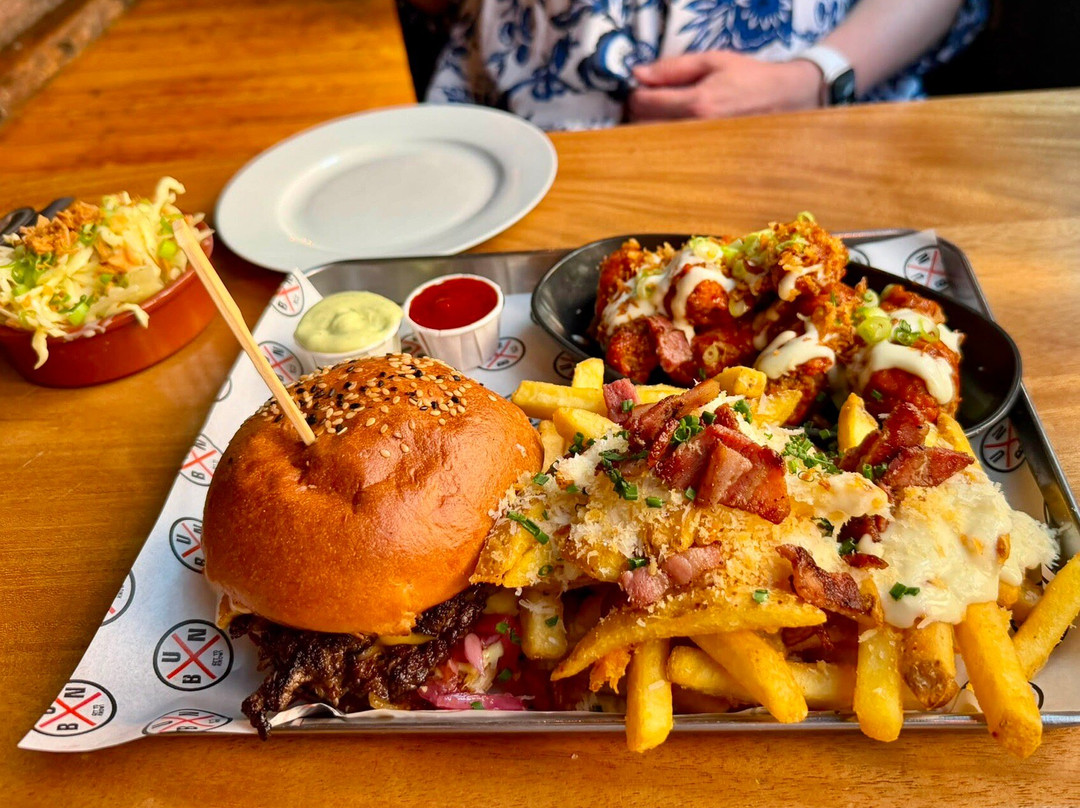 Bun X at Micawbers