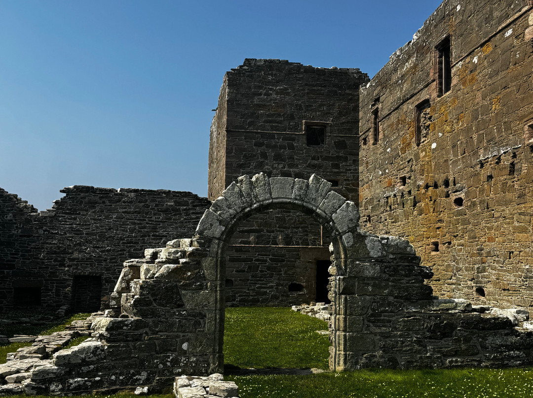 Westraak Tours-Pierowall必去景点