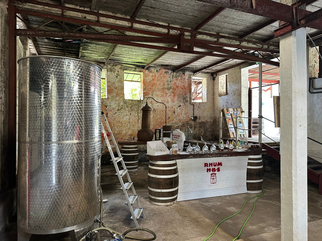 Distillerie H.B.S.