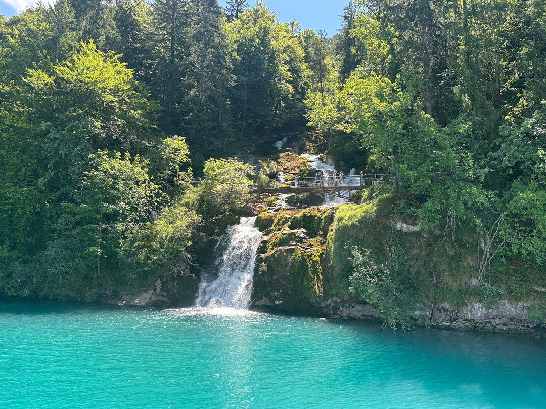 Giessbach Falls-吉特霸赫必去景点
