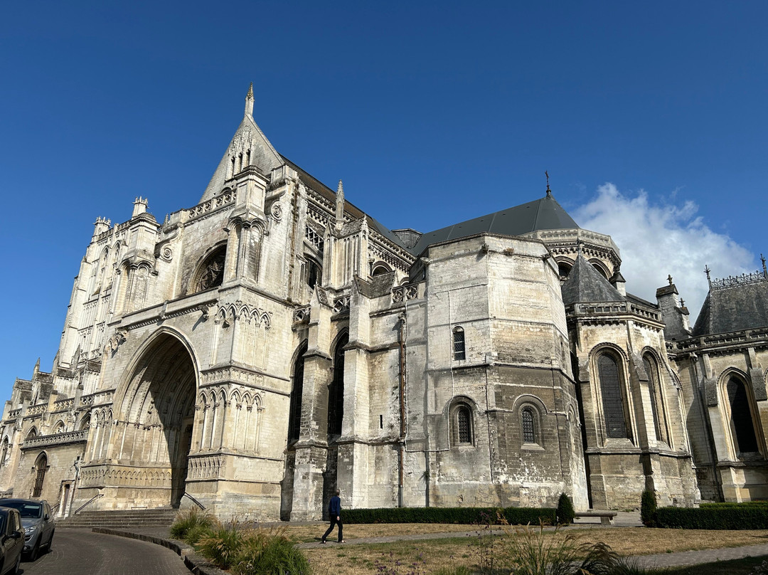 Saint-Omer Cathedrale-圣奥梅尔必去景点