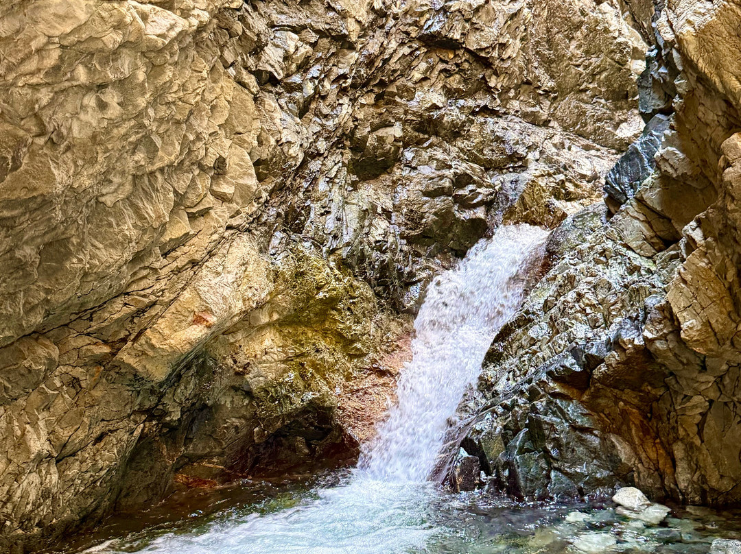 Zapata Falls-Mosca必去景点