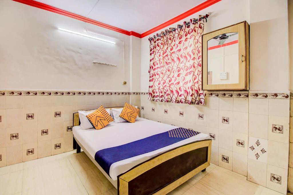 Spot on Sairaj Lodging & Boarding