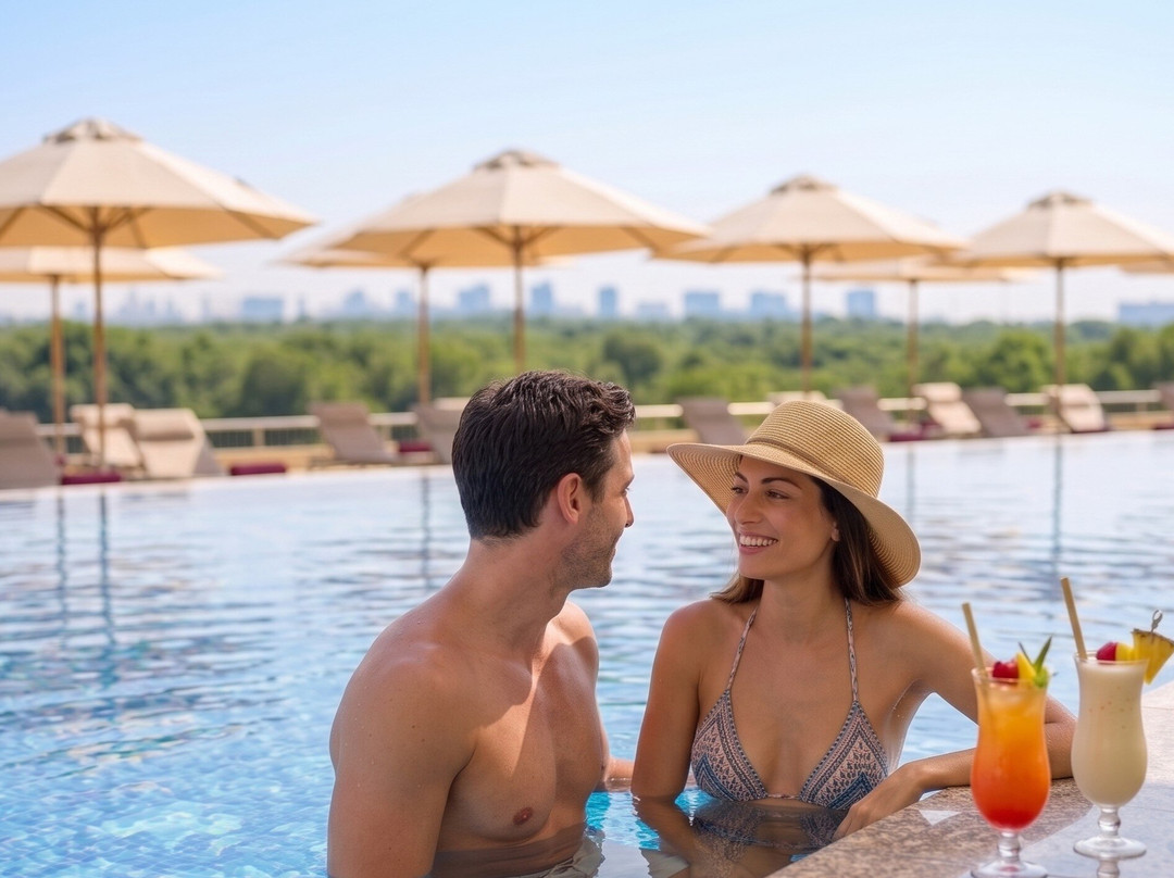 Sunyard Pool Bar