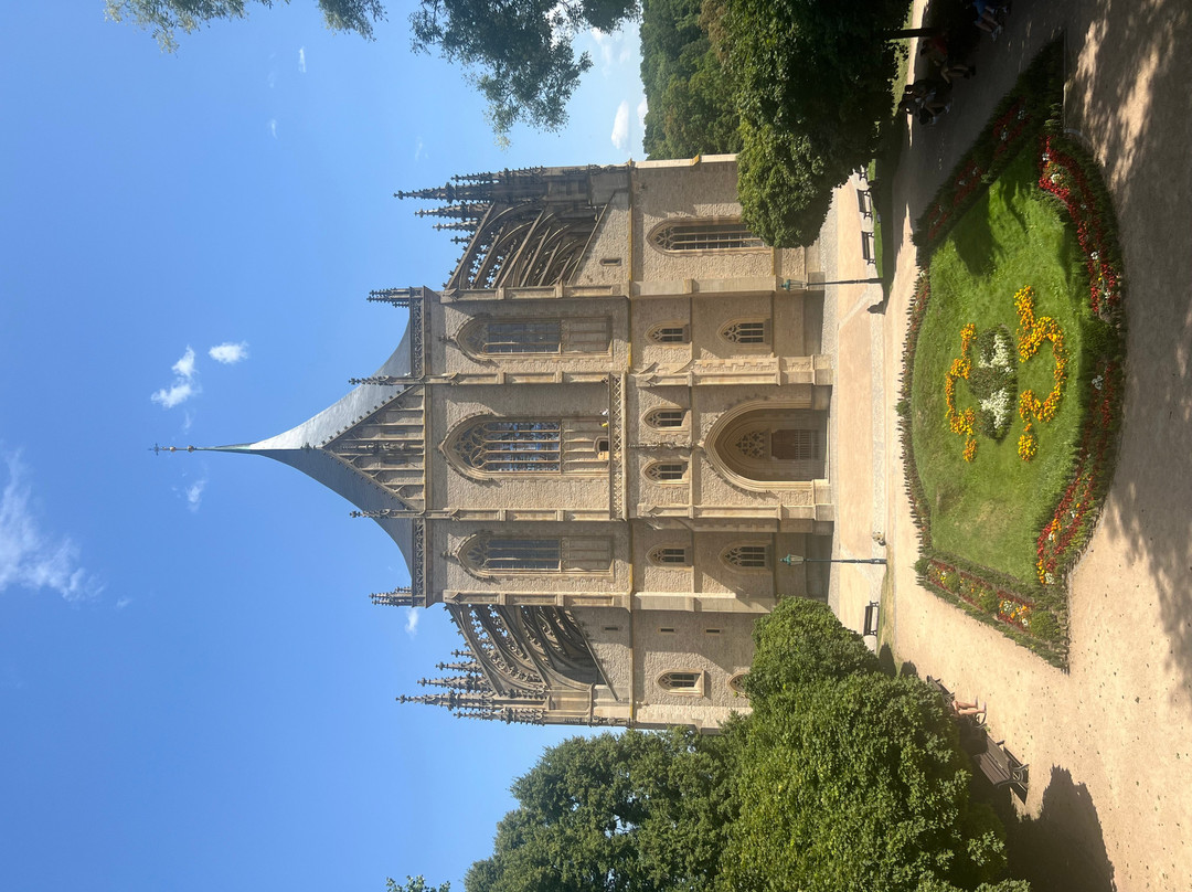 St Barbara's Cathedral-库特纳霍拉必去景点