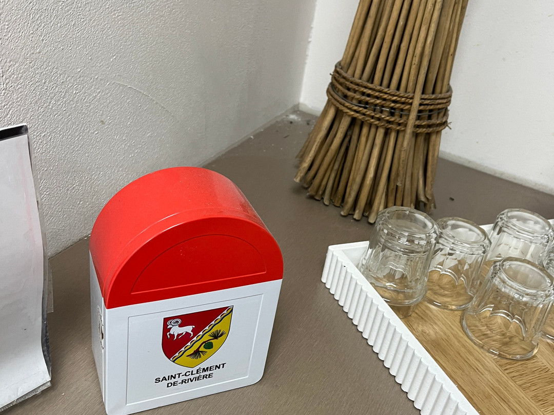蒙彼利埃北部基里亚德酒店-圣克莱芒德河主图