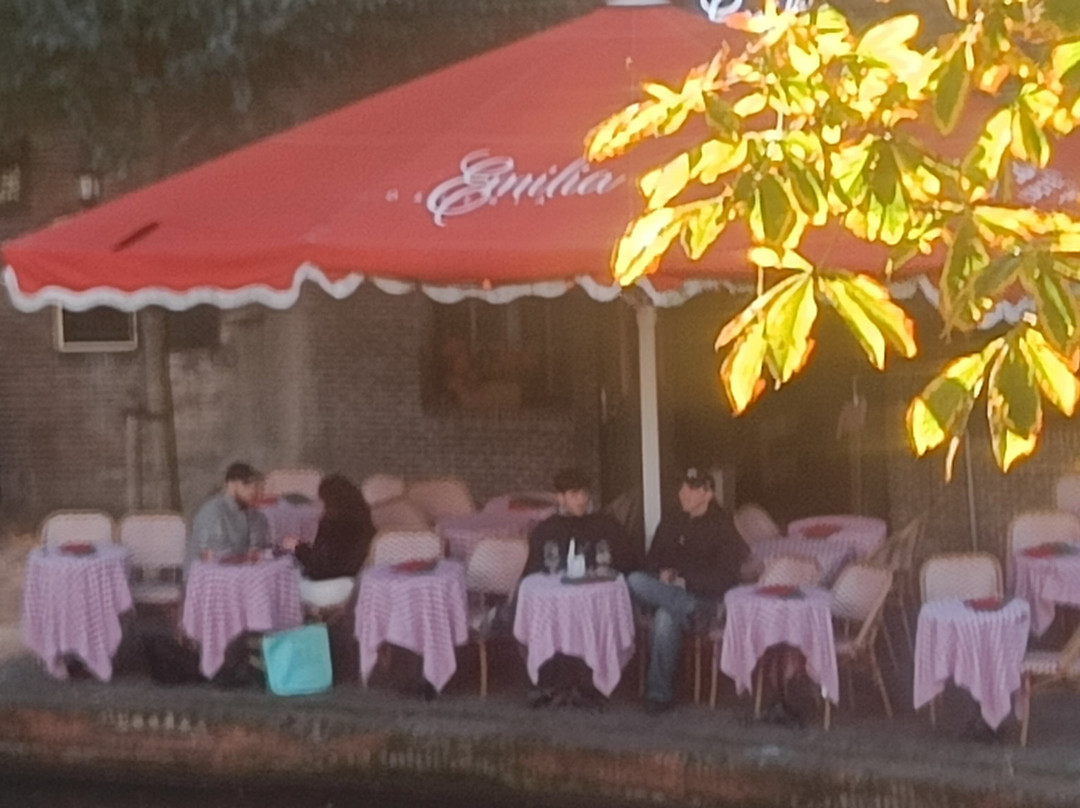 米特兰酒店主图