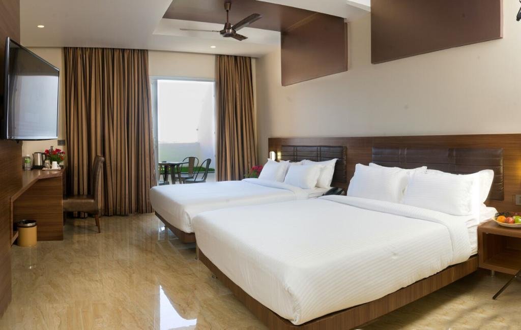 Golden Residency-官方