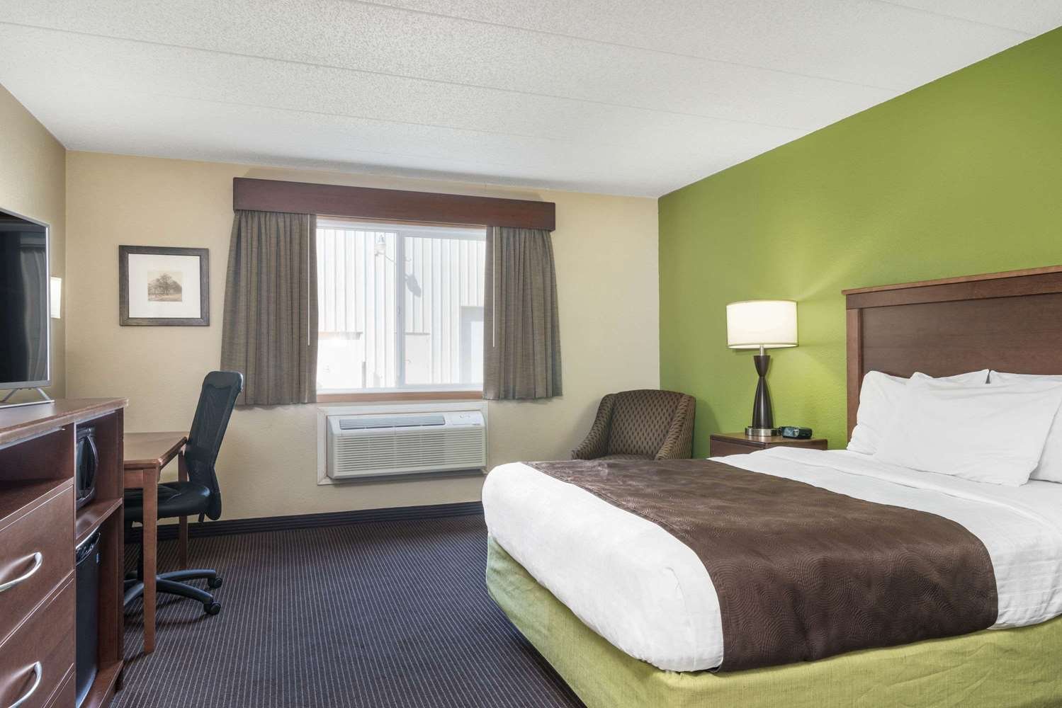AmericInn by Wyndham Little Falls-官方