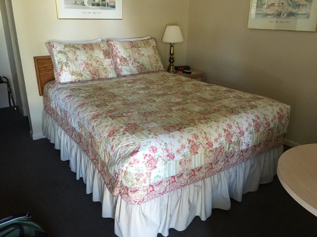 克拉马斯福尔斯酒店住宿-Golden West Motel