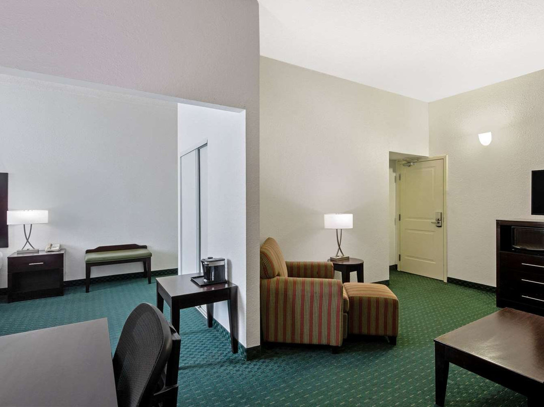 La Quinta by Wyndham Berkeley主图