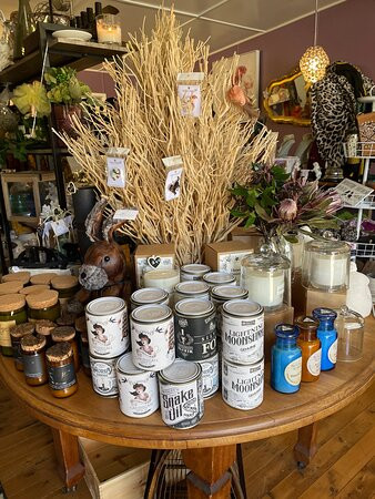 The Village Emporium-Sandy Hollow必去景点