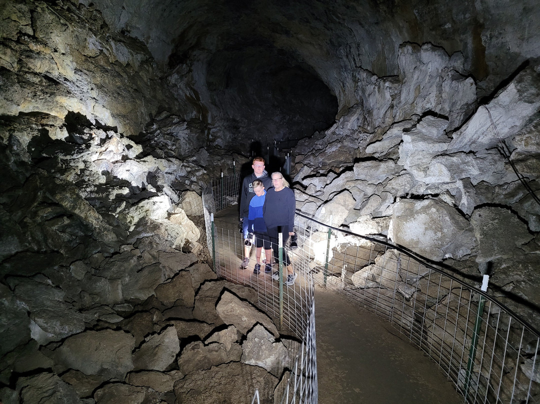 Idaho's Mammoth Cave-Shoshone必去景点