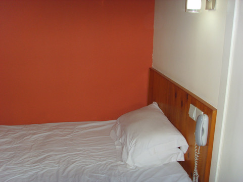 上海老船长青年酒店浦东张杨路店主图