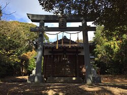 Onnatake Shrine景点图片