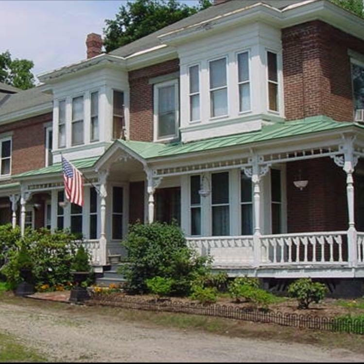 The Weld Street Inn