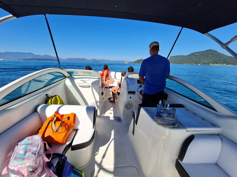 Angra Topzeira-安格拉杜斯雷斯必去景点