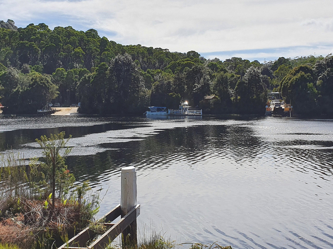 Corinna Ferry-Corinna必去景点
