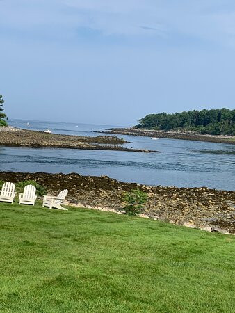 Dockside Guest Quarters And Restaurant主图