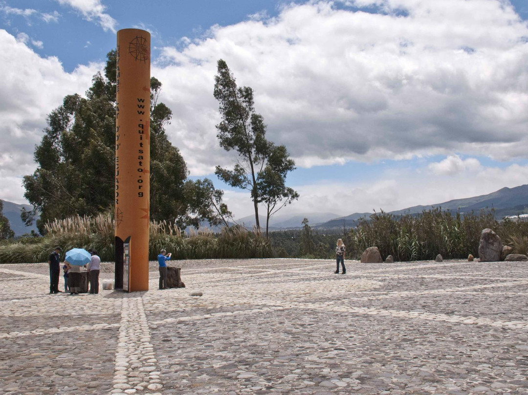 Quitsato Sundial-Cayambe必去景点
