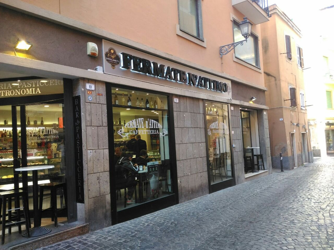 Fermate N'Attimo
