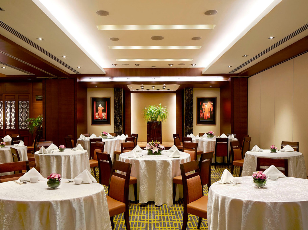 Tien Court Restaurant