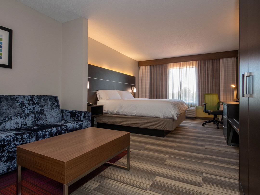 Holiday Inn Express & Suites Kansas City-grandview By IHG主图