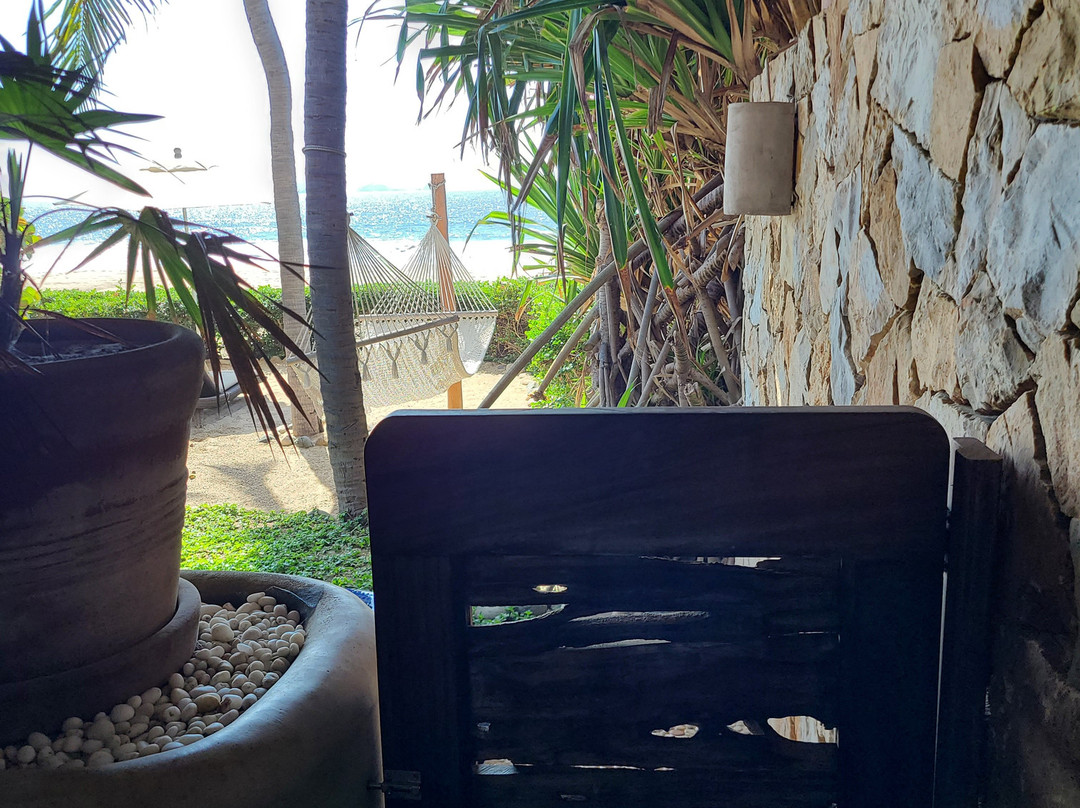 Las Palmas Luxury Villas主图