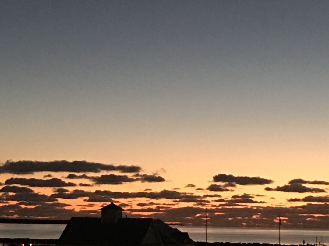 Ocean Club on Smuggler's Beach主图