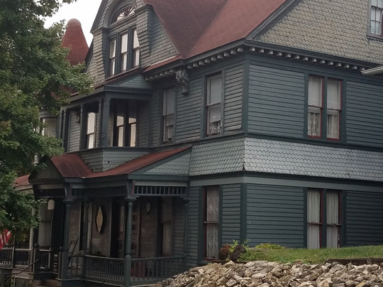 Reagan's Queen Anne主图