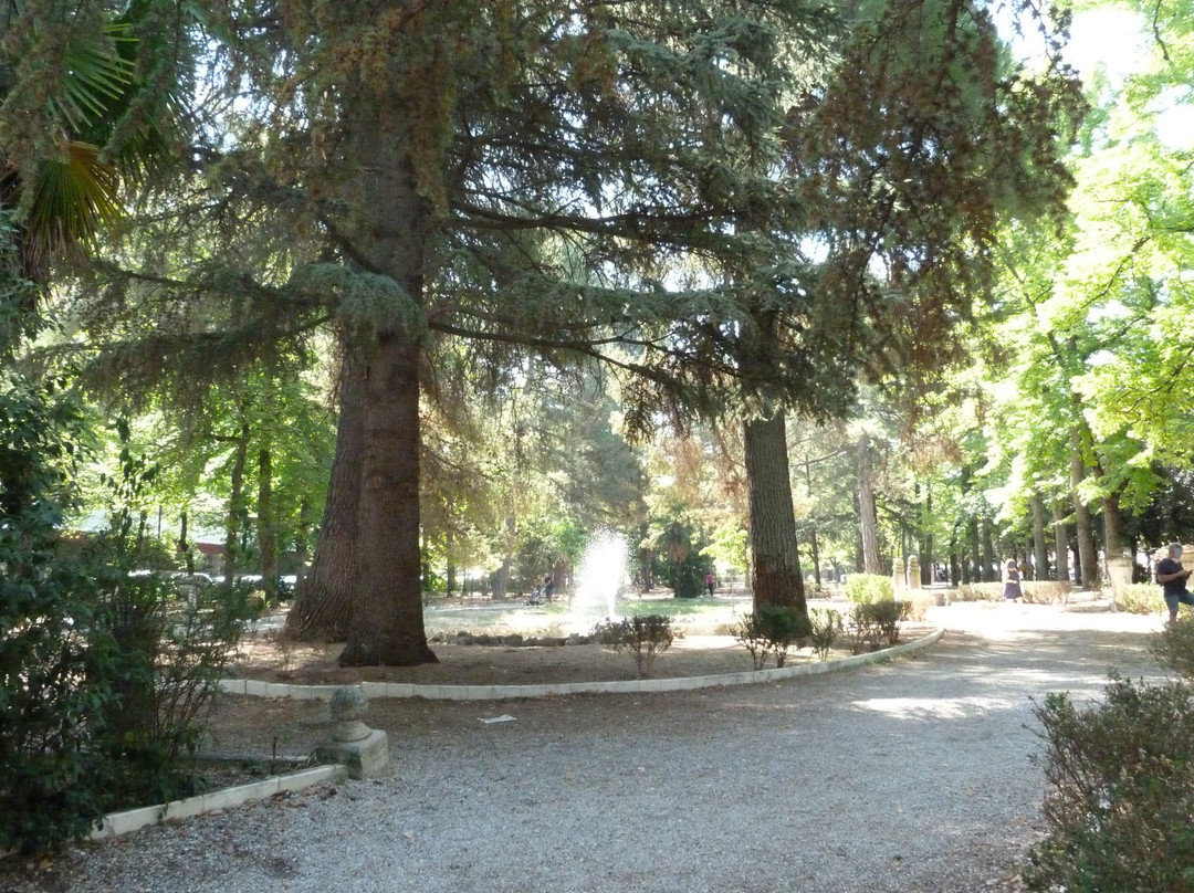 Villa Comunale-苏尔莫纳必去景点