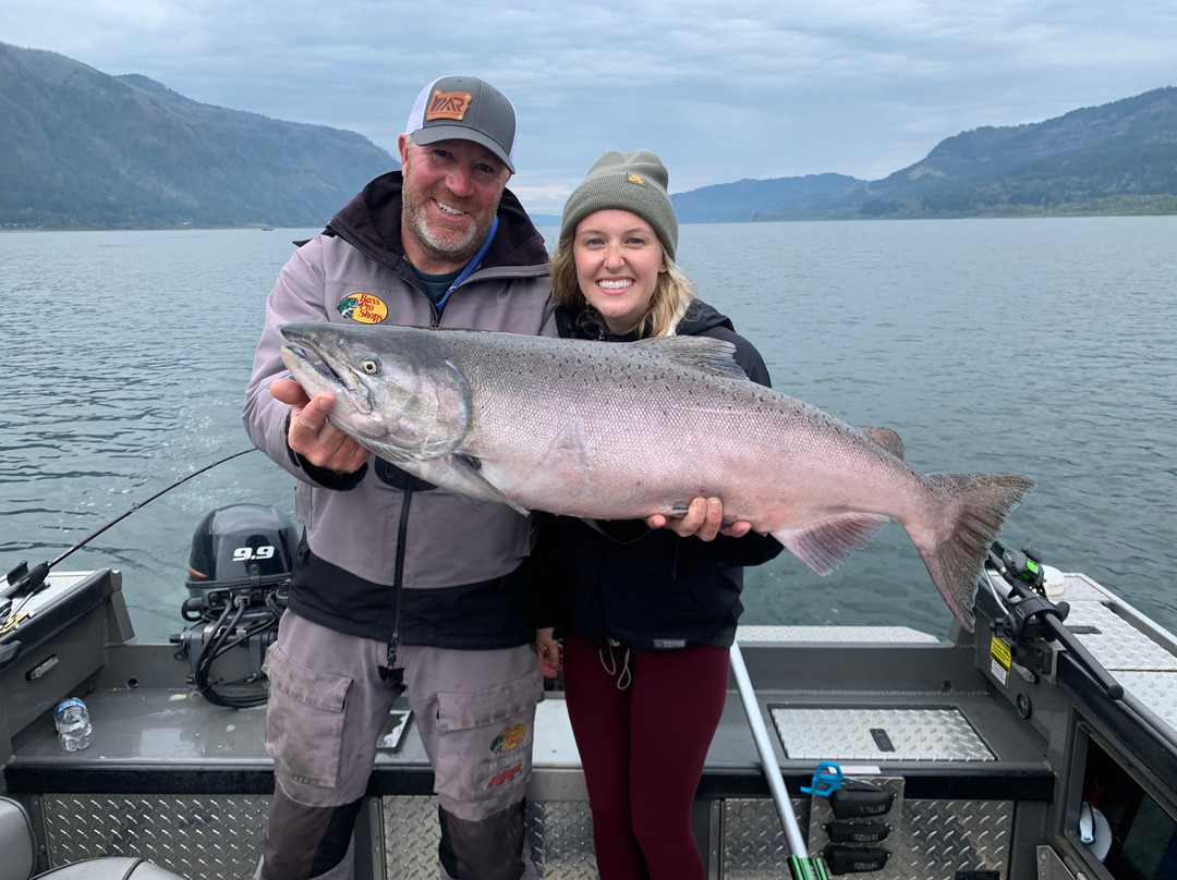 Columbia River Fishing Adventures-波特兰必去景点