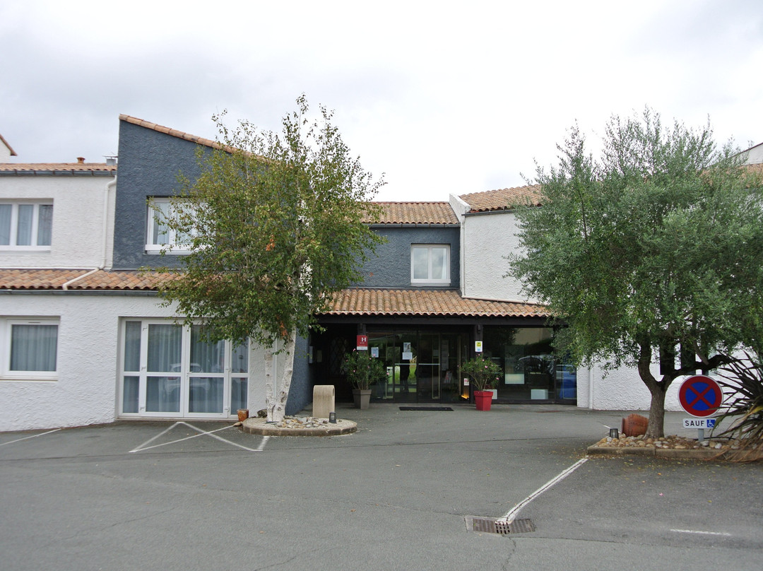 Logis Hôtel Restaurant Spa le Rabelais主图