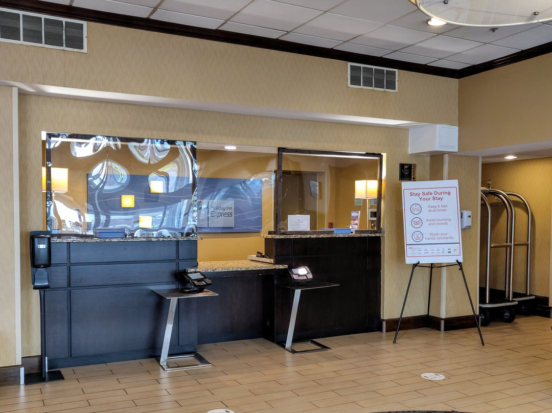 Holiday Inn Express Charleston-civic Center By IHG主图