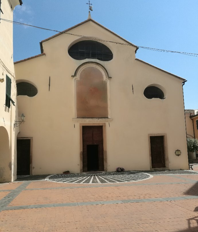 Chiesa di San Martino-Toirano必去景点