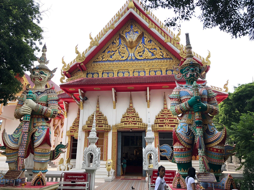 Wat Maha Phuttharam-四色菊必去景点
