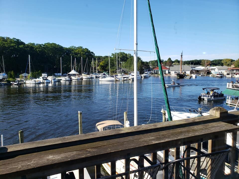 Old Harbor Inn主图