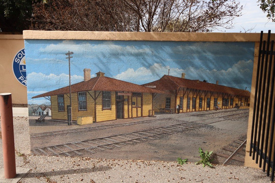 Endeavor Art Gallery-Benson必去景点