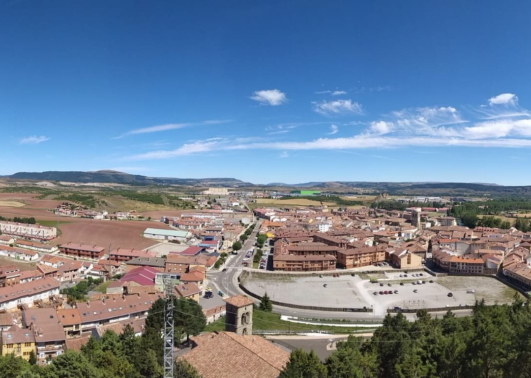 Castillo de Aguilar de Campoo景点图片