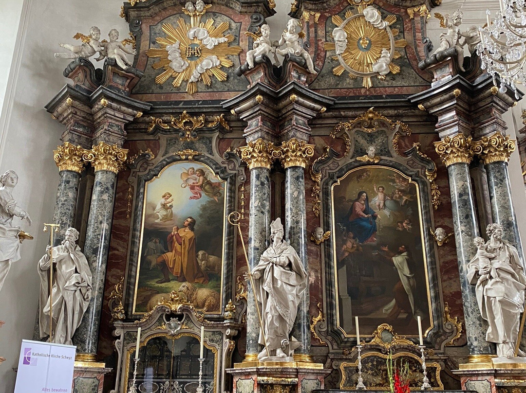 Chiesa Parrochiale di San Martino-Schwyz必去景点