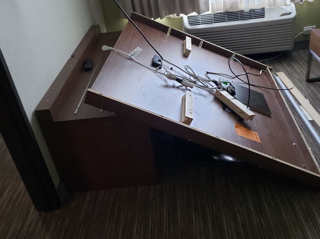 Holiday Inn Express & Suites Cedar Falls - Waterloo by IHG主图