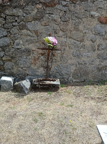 Cementerio Hoyo de Manzanares-Hoyo de Manzanares必去景点