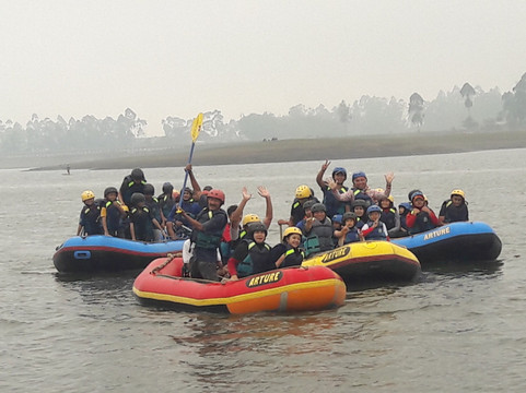 Rafting Pangalengan Arture Indonesia-万隆必去景点